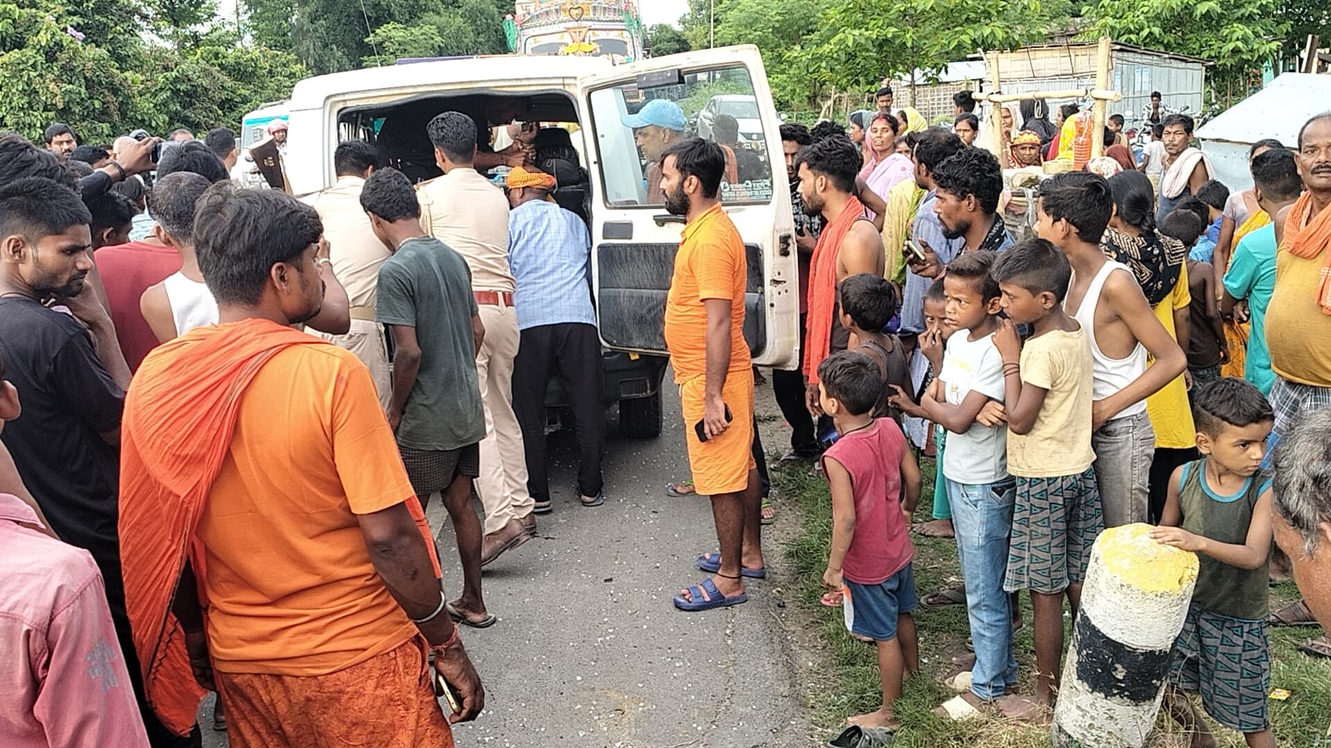 बाइक सवार पूर्व सैनिक को स्टेट बस ने कुचला, मौके पर मौत