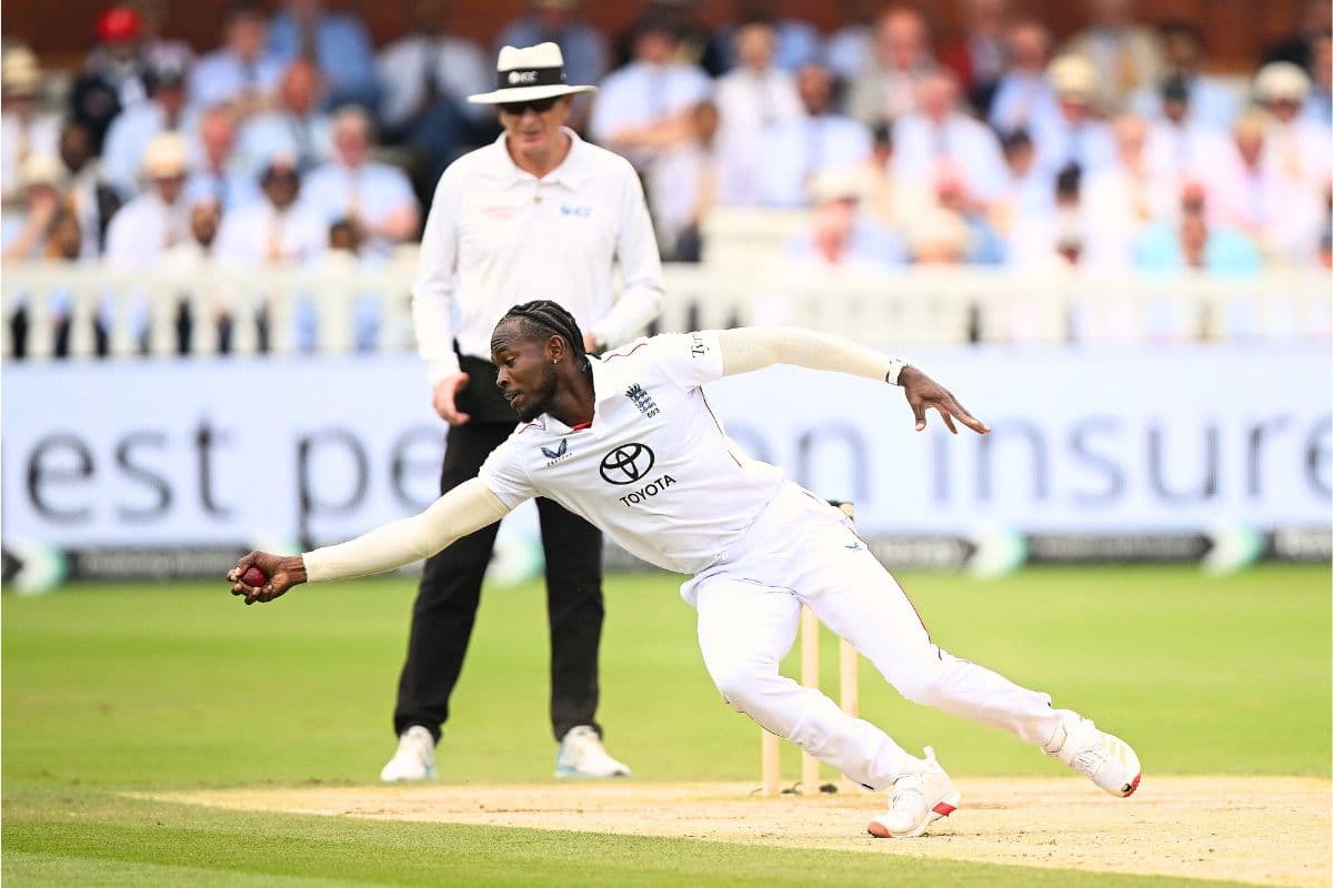 IND vs ENG: आर्चर ने कराई 140 की रफ्तार से गेंद फिर डाइव लगाकर लपका कैच, वीडियो वायरल