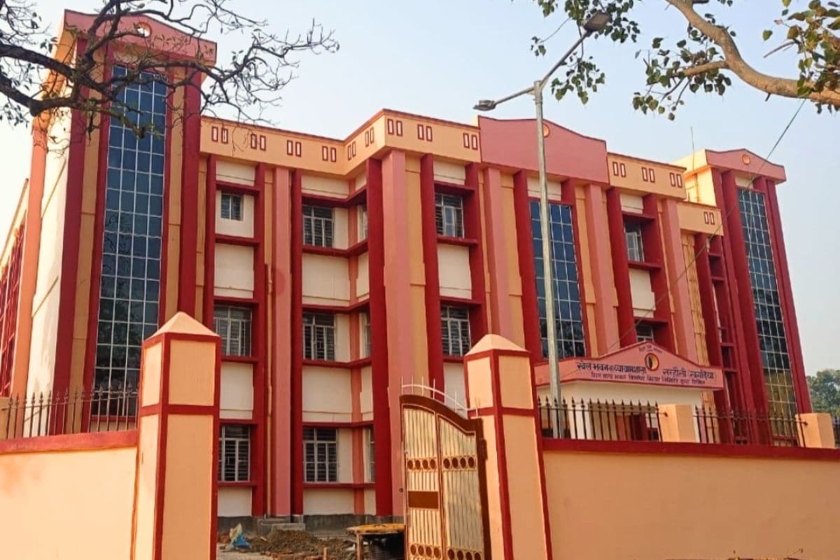 बिहार के 25 जिलों में खेल भवन बनकर तैयार, खिलाड़ियों को मिलेंगी आधुनिक सुविधाएं और ट्रेनिंग