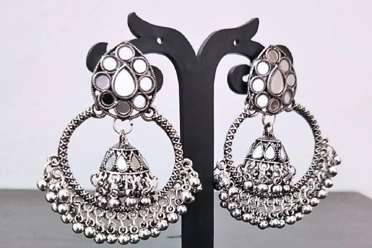 mirror work jhumke