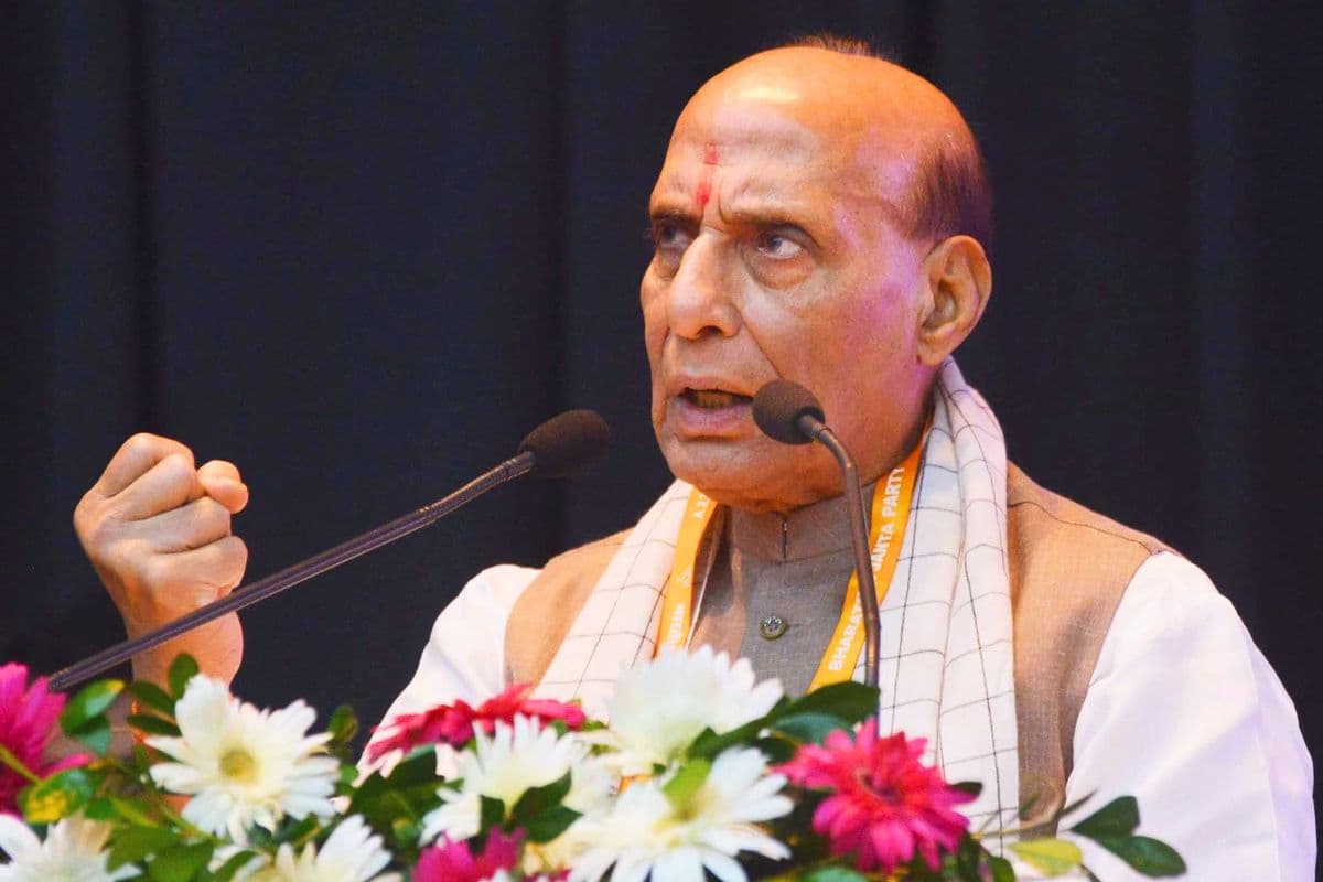 Bihar Politics: 'सरकारी आवासों में होते थे अपहरण के सौदे...', राजनाथ सिंह ने लालू-राबड़ी शासन काल को बताया बर्बादी का दौर