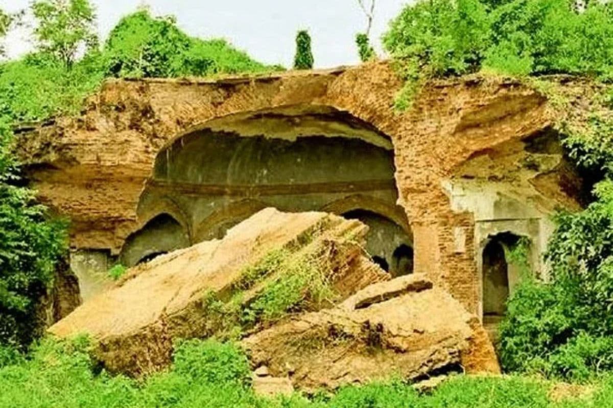 बिहारशरीफ नवरत्न महल