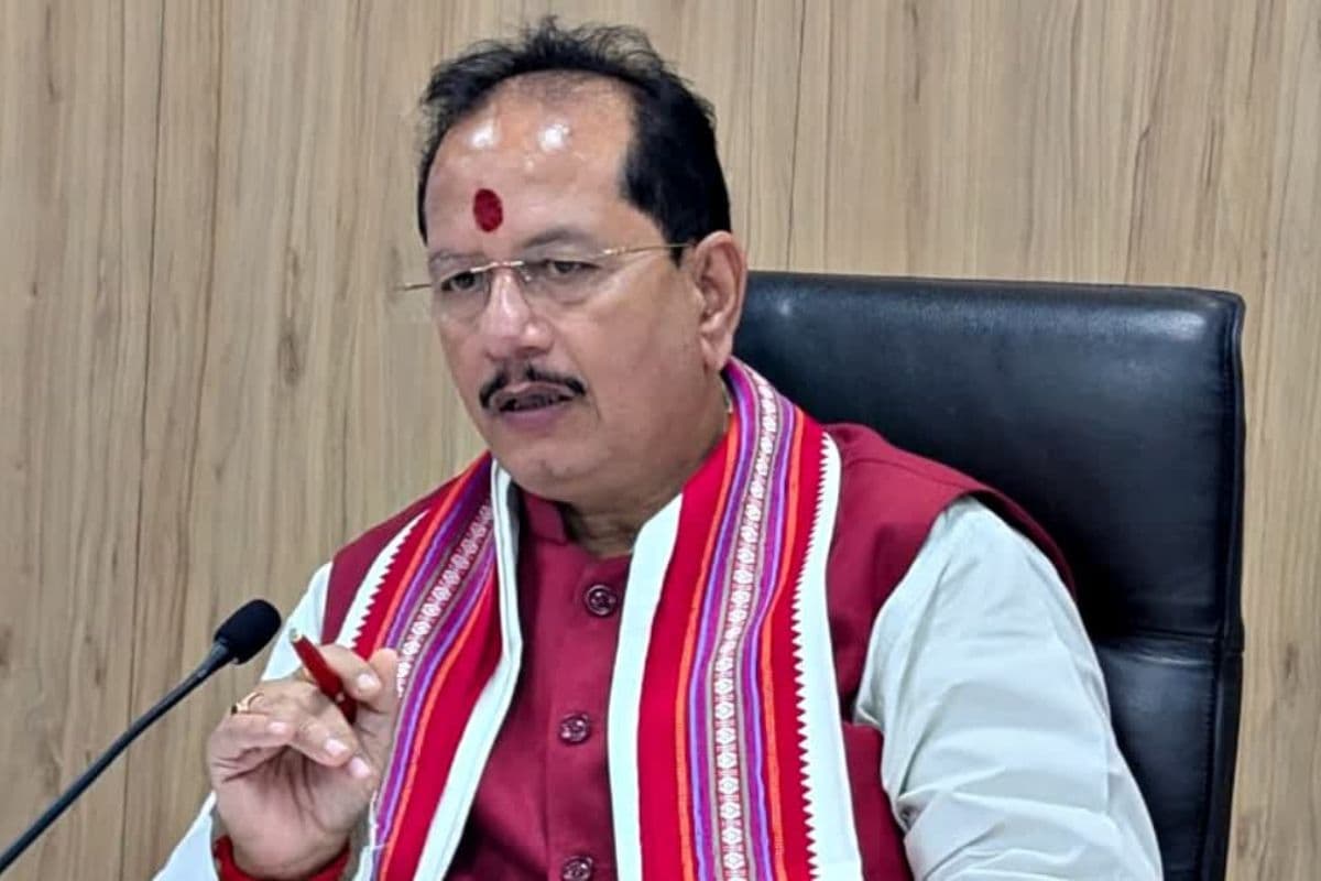 Bihar News: भू-माफियाओं पर विजय सिन्हा की सख्त चेतावनी –“सरकारी जमीन हड़पने वालों का खेल अब खत्म”