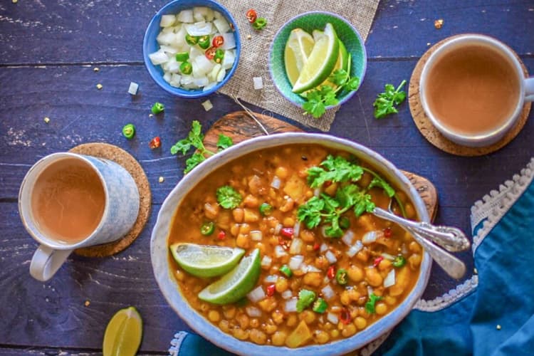 Bihari Ghugni Recipe: घर पर बनाएं बिहारी मसालेदार घुघनी चना, मिलेगा स्ट्रीट फूड जैसा स्वाद