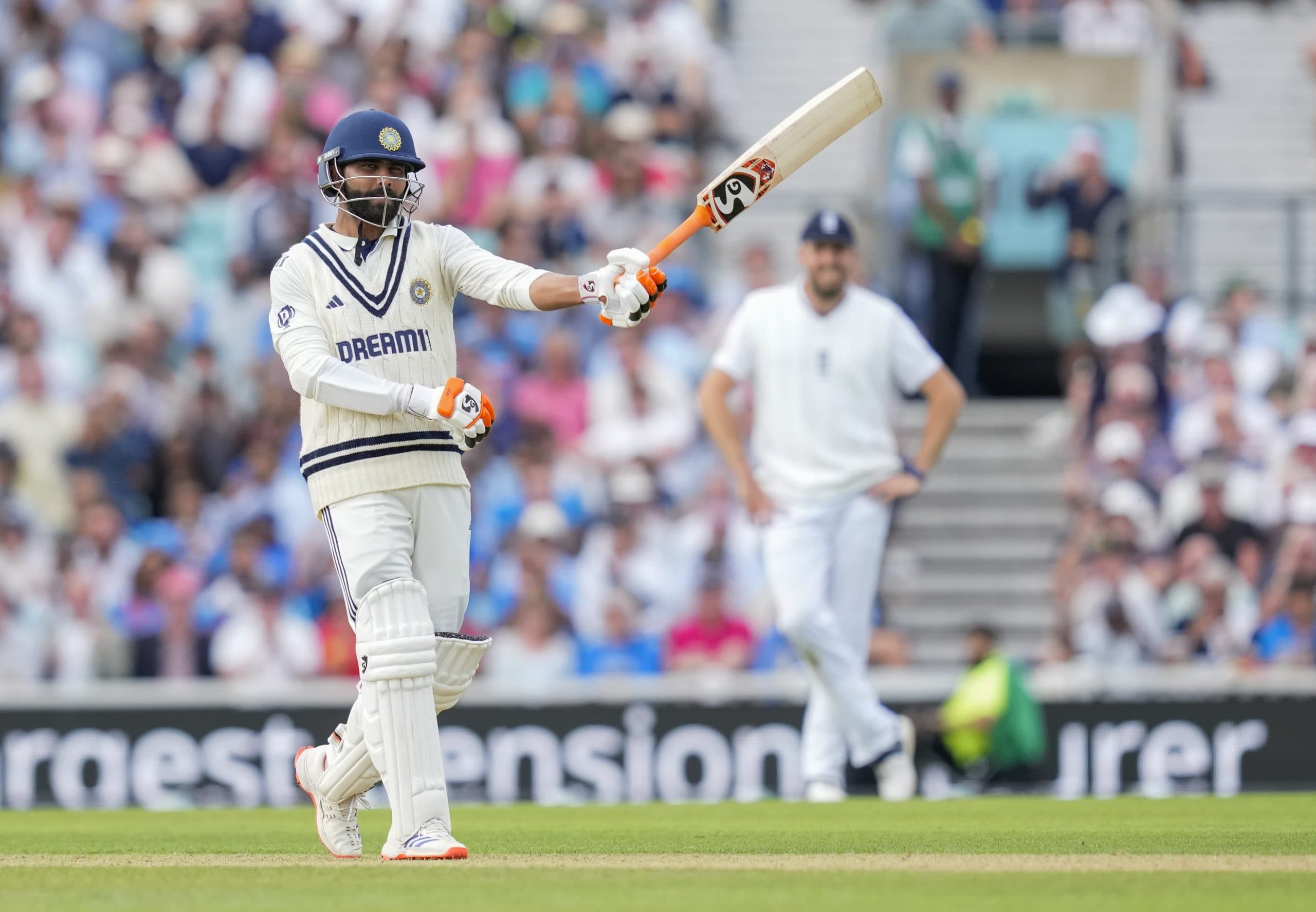 Ravindra Jadeja celebrates his half century IND vs ENG 5th Test.