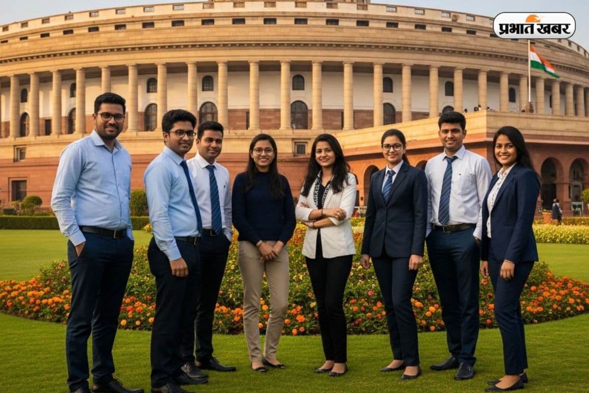 ASO Salary: 8वें वेतन आयोग के बाद असिस्टेंट सेक्शन ऑफिसर की सैलरी में जबरदस्त उछाल! आंकड़े कर देंगे हैरान