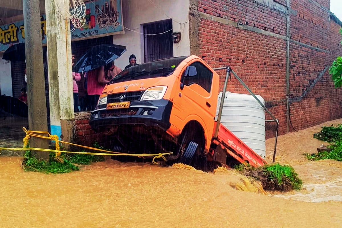 Jharkhand Aaj Ka Mausam heavy rain 25 august