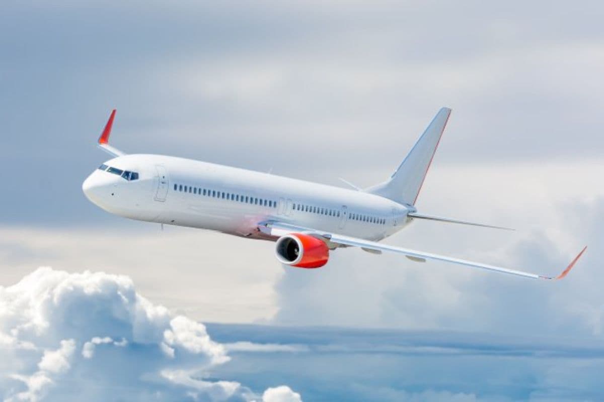 Aeroplane White Colour Aeroplane White Colour