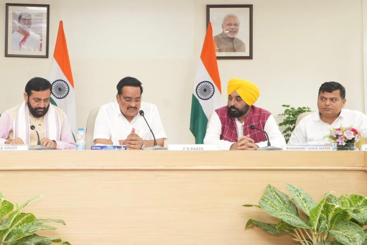 Bhagwant Mann: सिंधु जल पर भगवंत मान ने केंद्र सरकार से कर दी खास अपील, सतलुज यमुना लिंक मुद्दा समाप्त करने की मांग