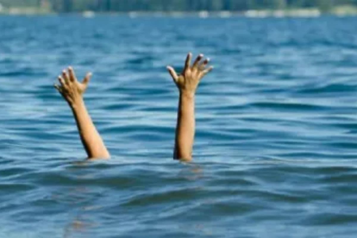 लाश के साथ 7 किमी तक गंगा में तैरती रही महिला, भागलपुर में स्नान के दौरान तेज धार में बहीं दो महिलाएं