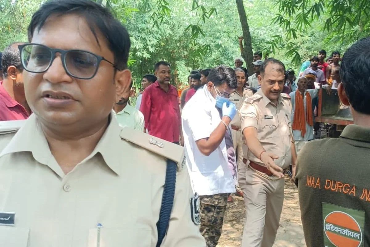 Bihar News: सीतामढ़ी में डबल मर्डर से मचा हड़कंप, सुबह-सुबह दो युवकों की बेरहमी से हत्या