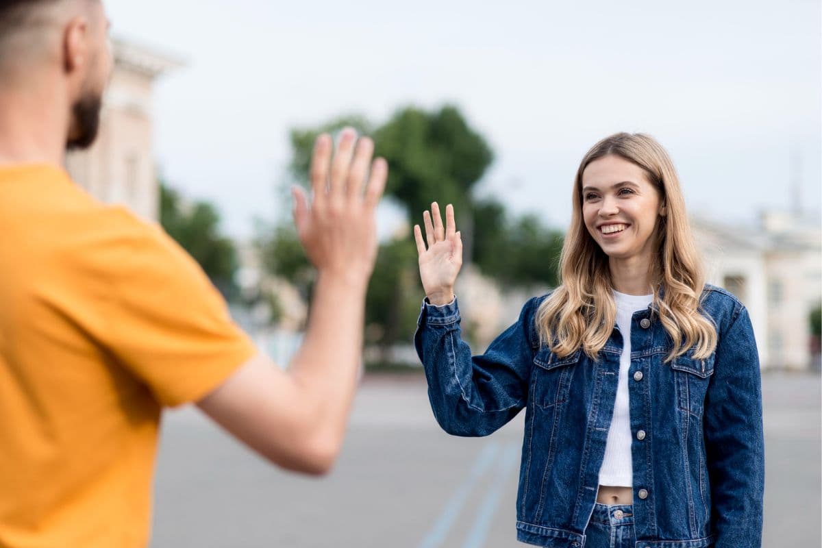 Bye-Bye तो कहते हैं पर क्या जानते हैं फुल-फाॅर्म? 90% लोगों को नहीं पता सही जवाब!