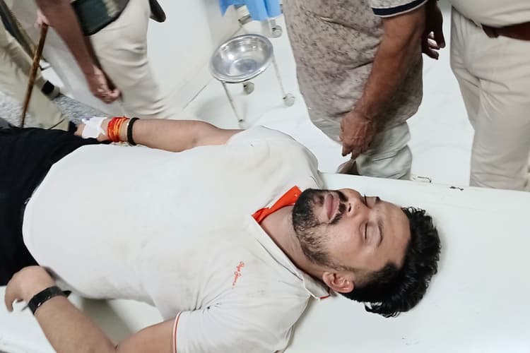 बिहार पुलिस ने एनकाउंटर में अपराधी को मारी गोली, इधर जन्माष्टमी पर उपवास कर रही मां हुई बेहोश