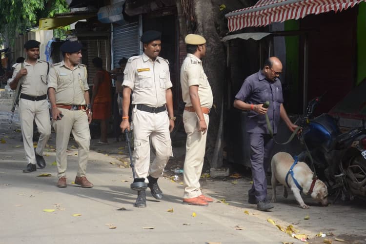 पटना सिविल कोर्ट में RDX? बम से उड़ाने की धमकी, 5 घंटे चले सर्च ऑपरेशन की पूरी कहानी जानिए