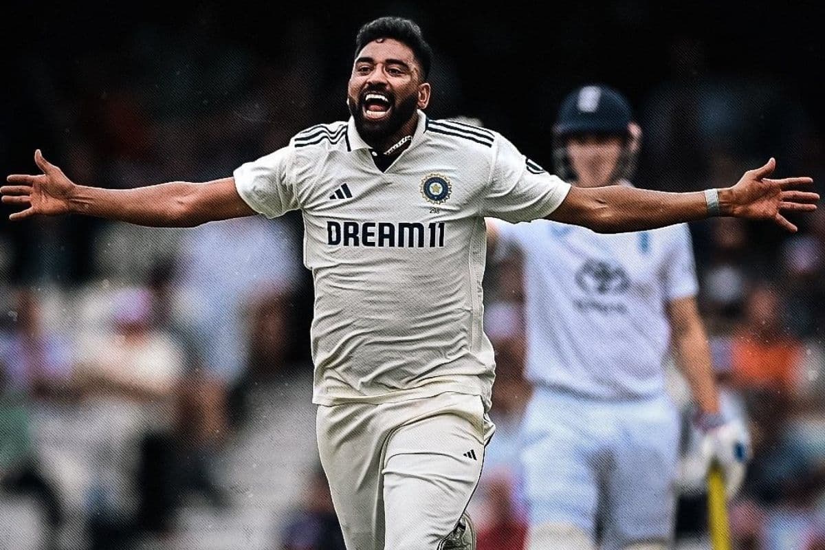 DSP सिराज की भारत वापसी, इंग्लैंड दौरे के बाद हैदराबाद एयरपोर्ट पर दिखा मियां मैजिक