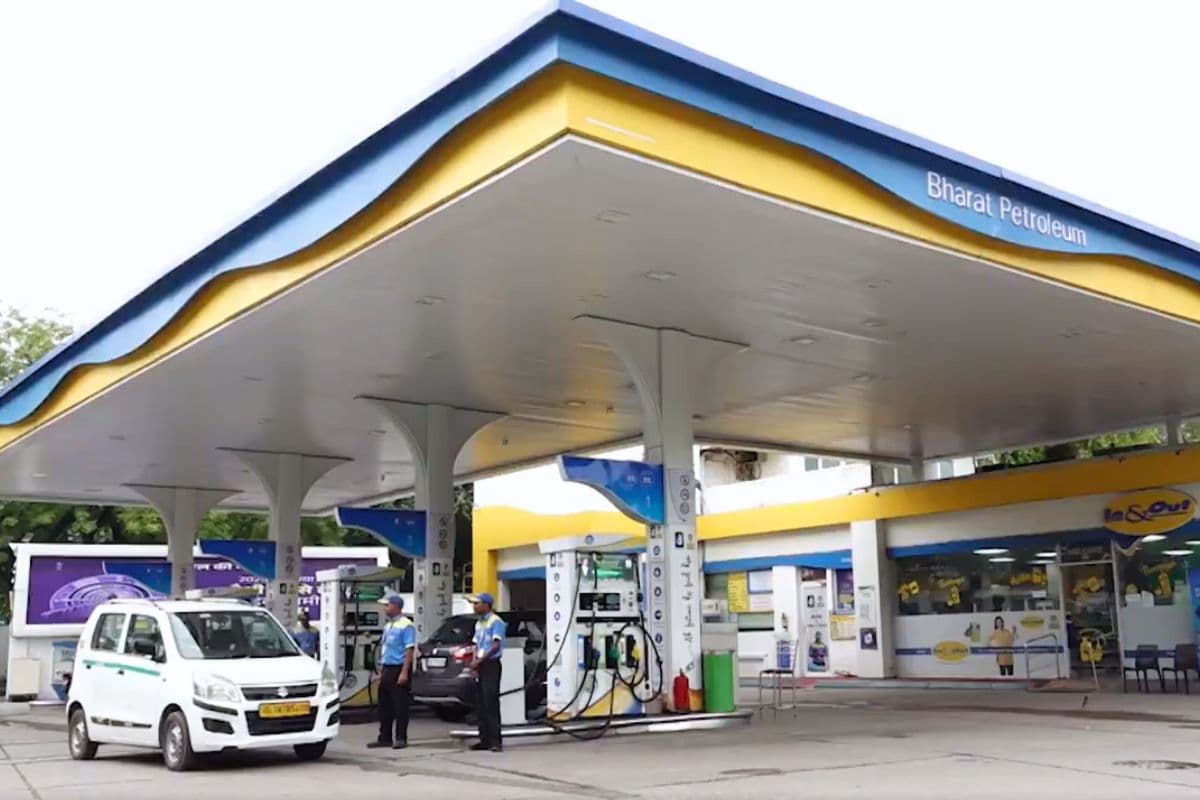 पेट्रोल पंप खोलना होगा अब चुटकियों का काम! सरकार ने बनाई एक्सपर्ट समिति, जनता से भी मांगे सुझाव