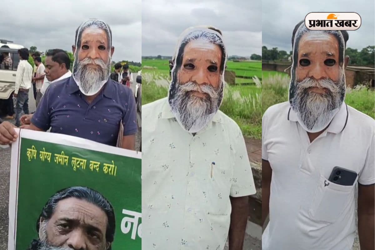 Farmers Protest in Shibu Soren Mask