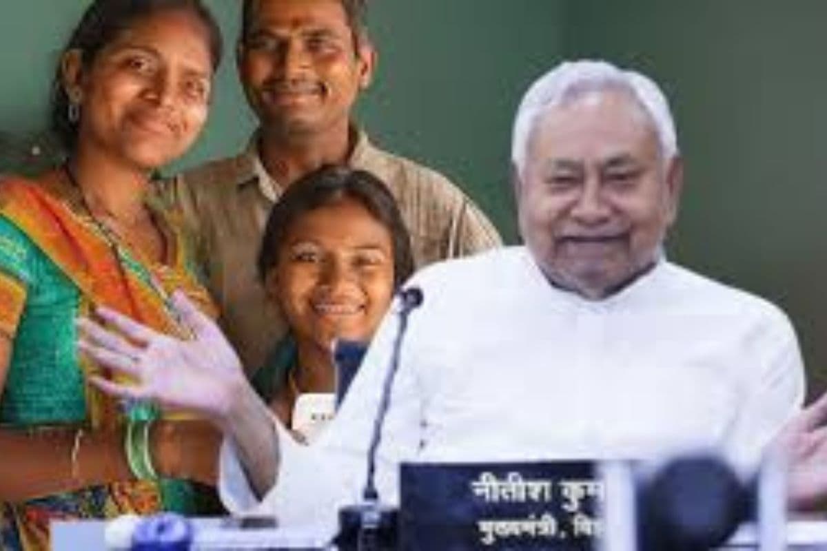 Free Electricity In Bihar: फ्री बिजली का वादा, लेकिन पटना के इस गांव में एक महीने से अंधेरा