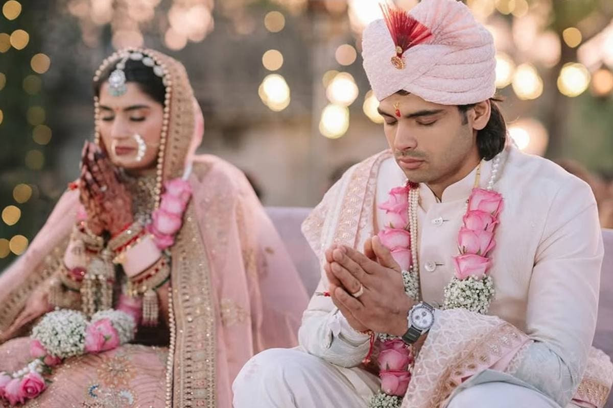 नहीं चाहिए 1.5 करोड़ की जॉब, नीरज चोपड़ा की पत्नी हैं बेहद पढ़ी-लिखी, जानें डिग्रियां