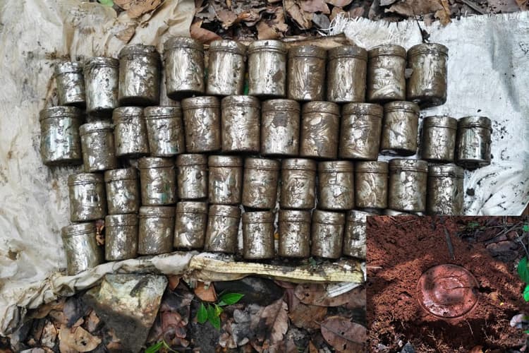 IED ‍Bomb: झारखंड में भाकपा माओवादियों की साजिश फिर नाकाम, 44 आईईडी बम बरामद