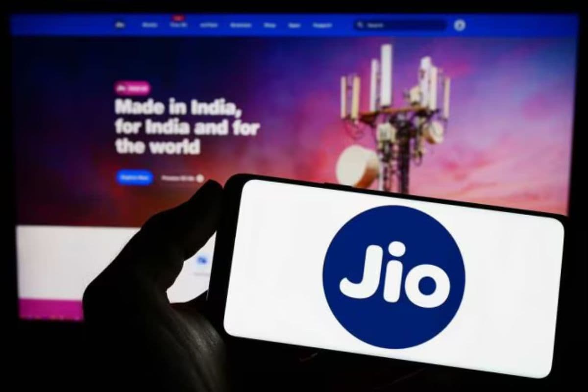 Jio ने चोरी-चुपके बंद कर दिया अपना बजट-फ्रेंडली प्लान, यूजर्स के पास अब भी दूसरे ऑप्शन मौजूद