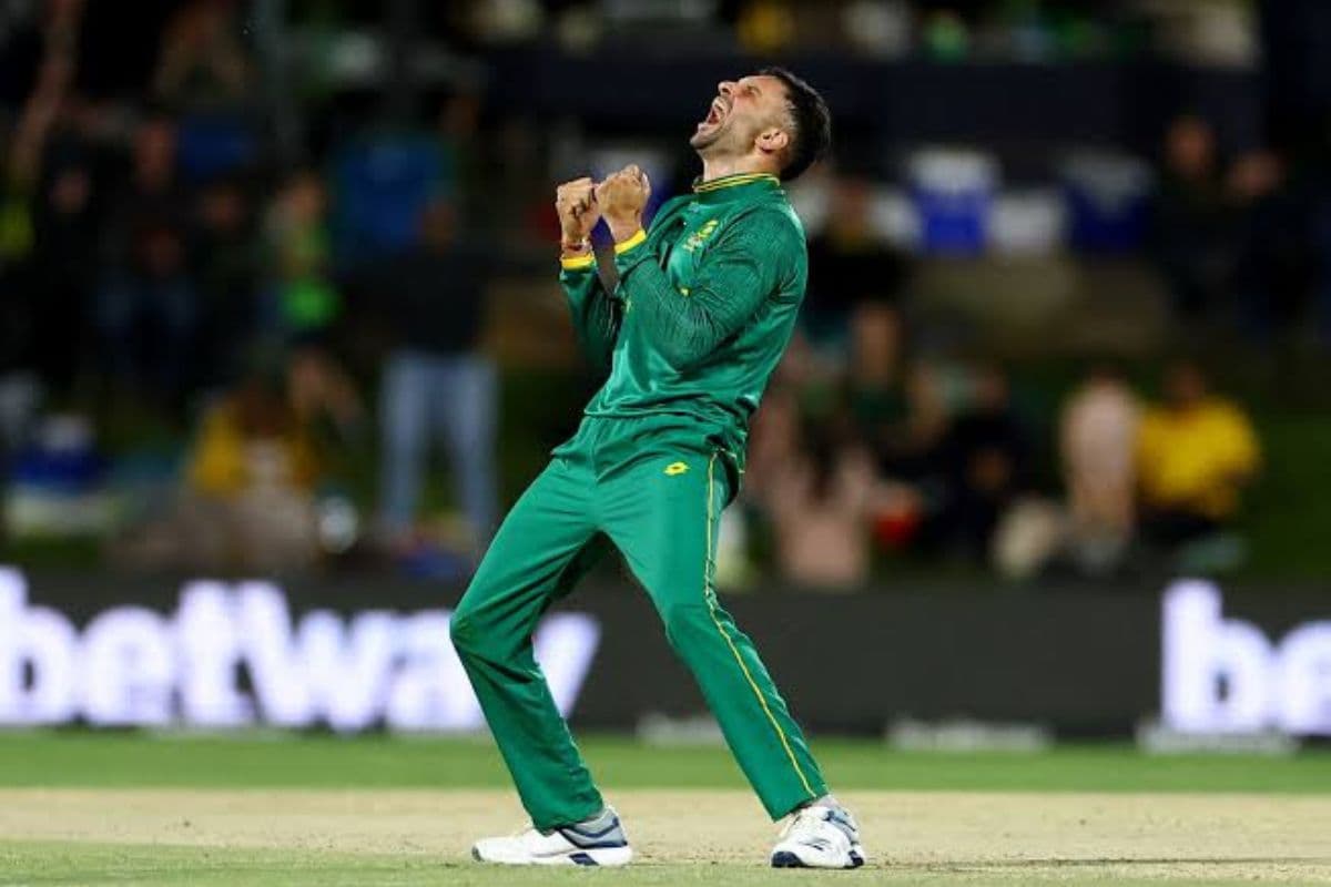 Keshav Maharaj Celebrate After taking Wicket