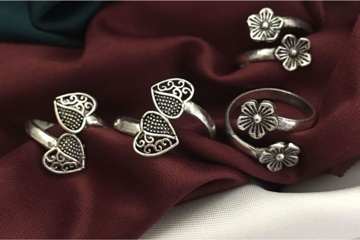 Latest Bichiya Design: कम बजट में पाएं स्टाइलिश और ट्रेंडिंग लेटेस्ट बिछिया डिजाइन