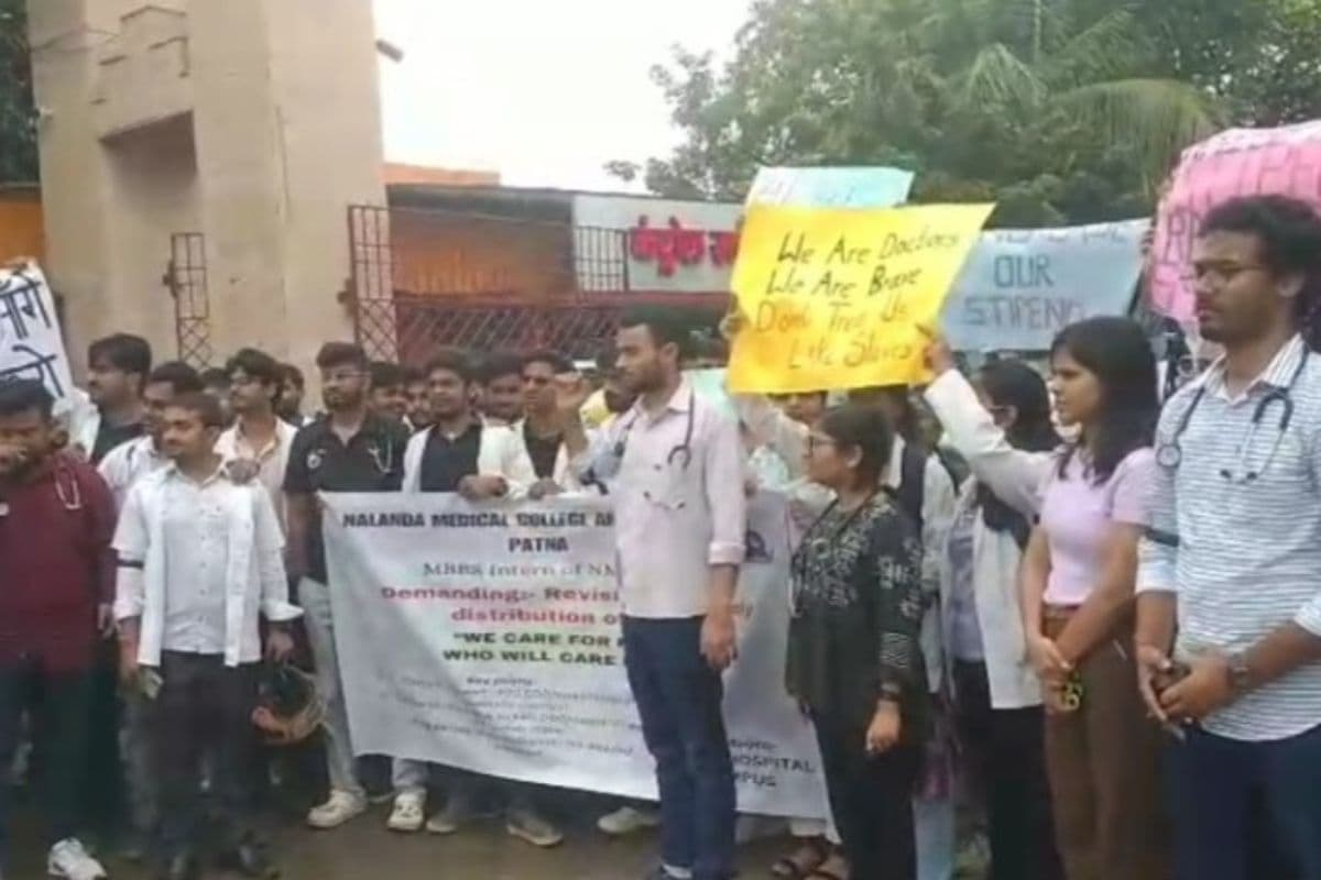 स्टाइपेंड नहीं बढ़ने से नाराज बिहार के इस मेडिकल कॉलेज के छात्र, दिया दो दिनों का अल्टीमेटम, कहा…