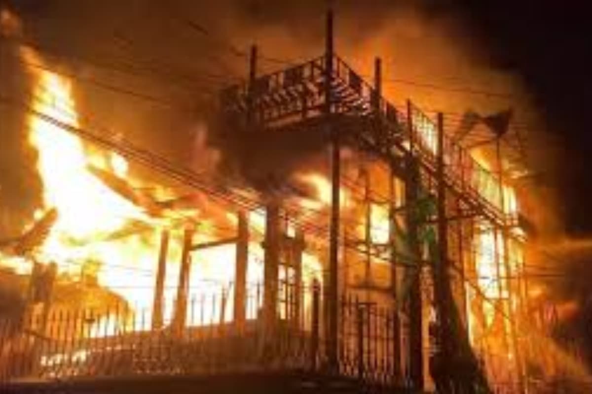 ओल्ड लंदन हाउस में लगी आग ने ली जान, नैनीताल की ऐतिहासिक धरोहर खाक