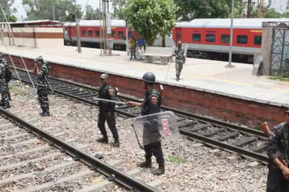 RPF SI Result 2025 OUT: रेलवे भर्ती बोर्ड ने जारी किया रिजल्ट और कटऑफ, ऐसे करें चेक