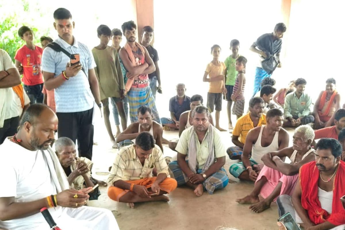 झारखंड के साहिबगंज में बढ़ा गंगा का जलस्तर, कई मोहल्लों में घुसा बाढ़ का पानी, राहत सामग्री को तरस रहे लोग