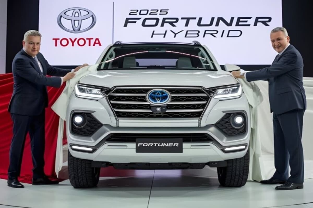 Fact Check: क्या वाकई ₹9,999 EMI पर लॉन्च हुई है नई Toyota Fortuner?