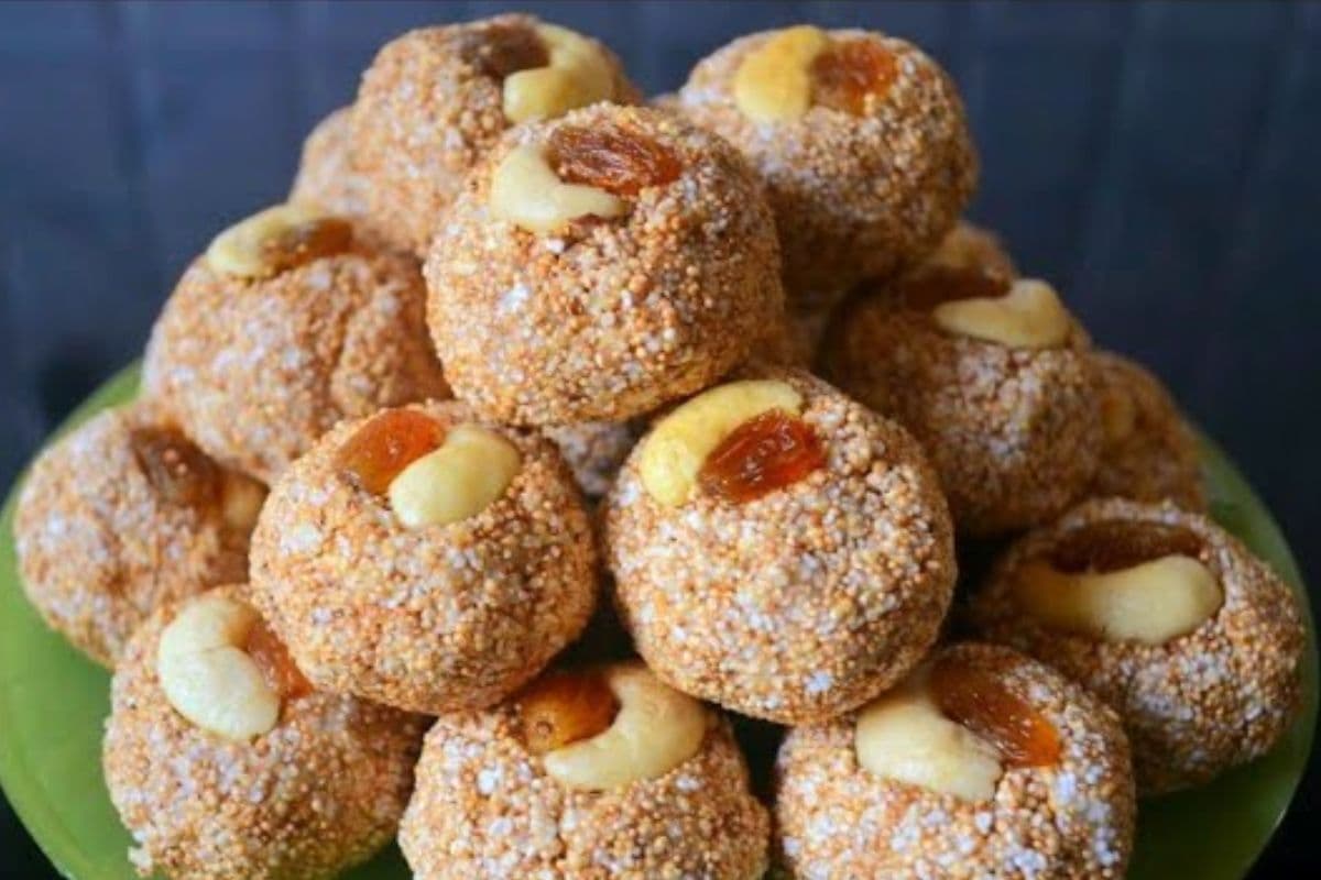 Bihar Famous Sweet instead of Dhanarua shops are set up here Bihar Famous Sweet instead of Dhanarua shops are set up here