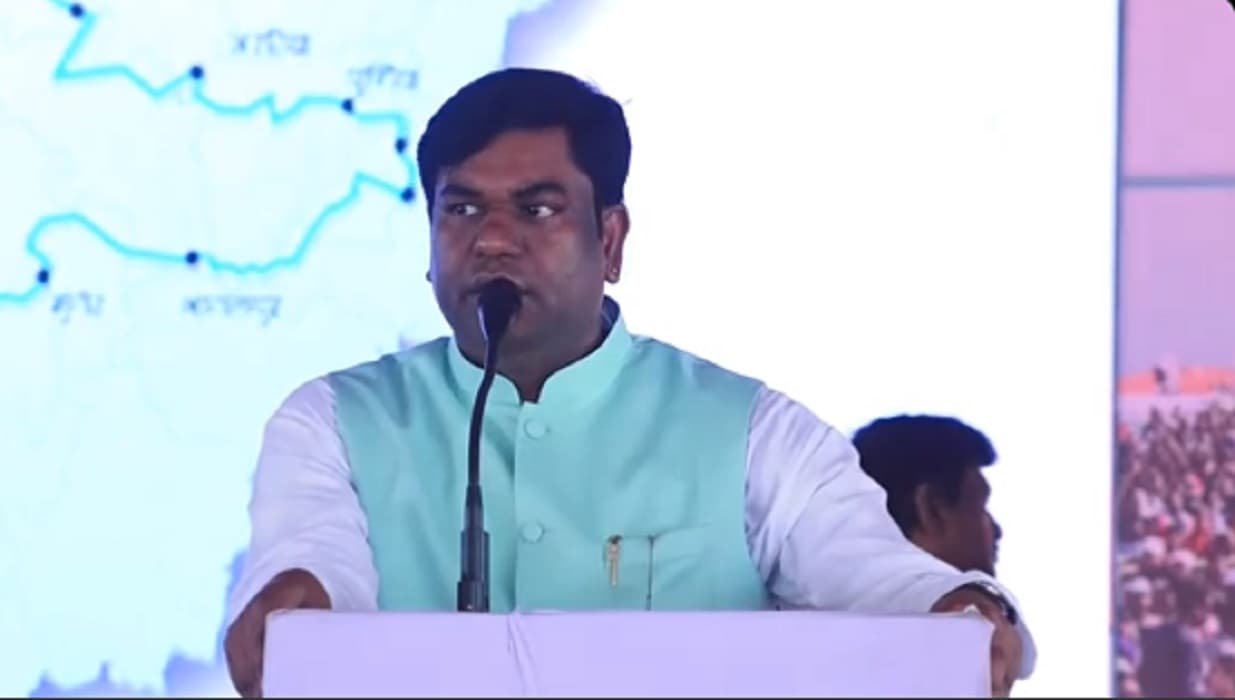 विपक्ष से दुश्मन की तरह हो रहा व्यवहार, चुनाव आयोग पर बरसे मुकेश सहनी