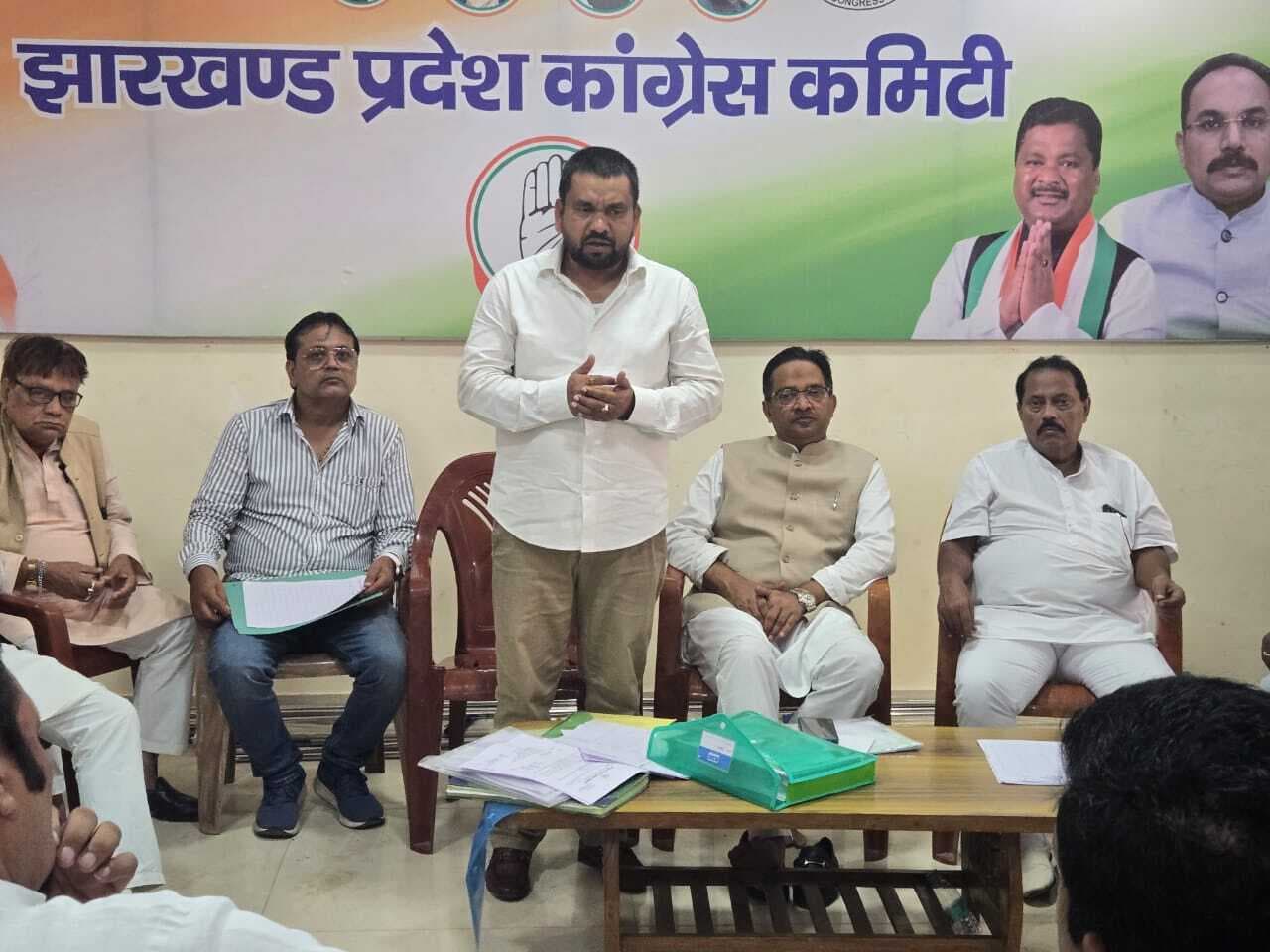 Political news : पंचायत कमेटी में 50% सदस्य एससी, एसटी व ओबीसी वर्ग से होंगे : शहजादा अनवर