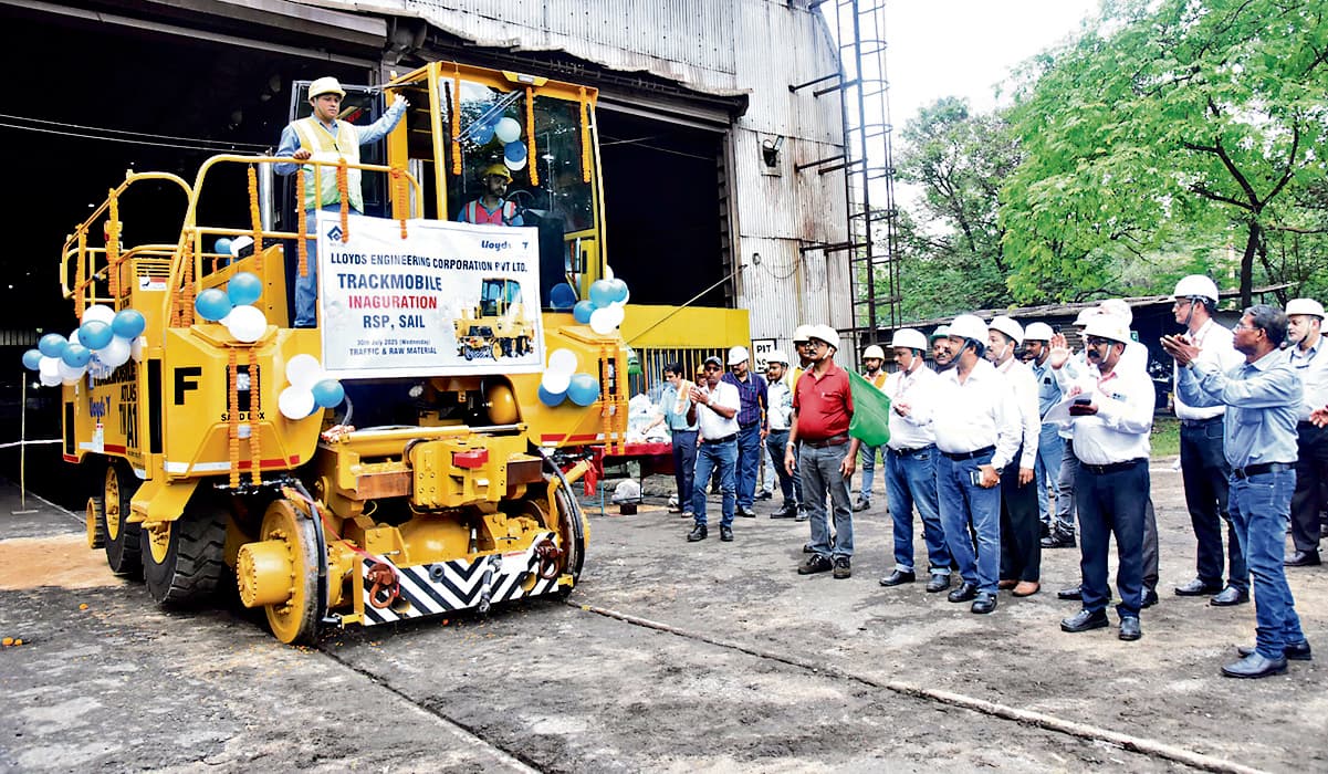 Rourkela News: राउरकेला इस्पात संयंत्र में ट्रैक मोबाइल परिचालन का उद्घाटन
