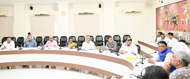 Bhubaneswar News: पीएम के जन्मदिन पर 75 लाख पौधे लगायेगा ओडिशा