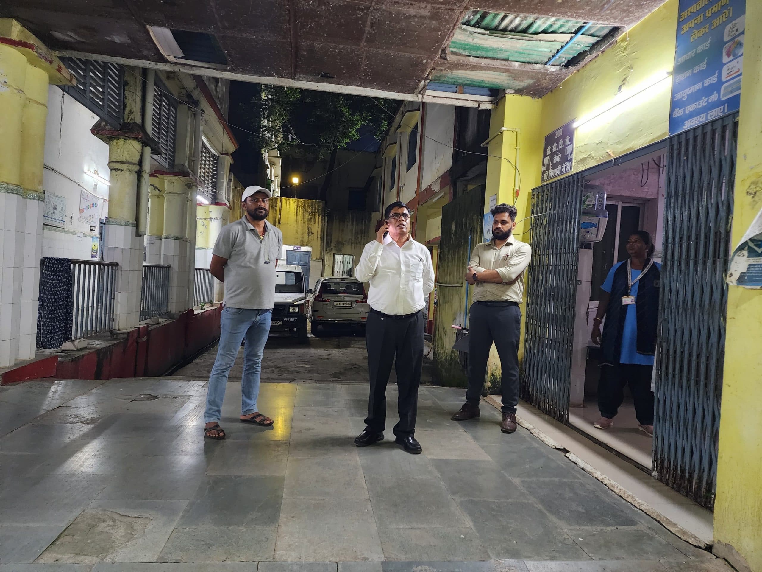 सीएस ने किया स्वास्थ्य केंद्र का औचक निरीक्षण