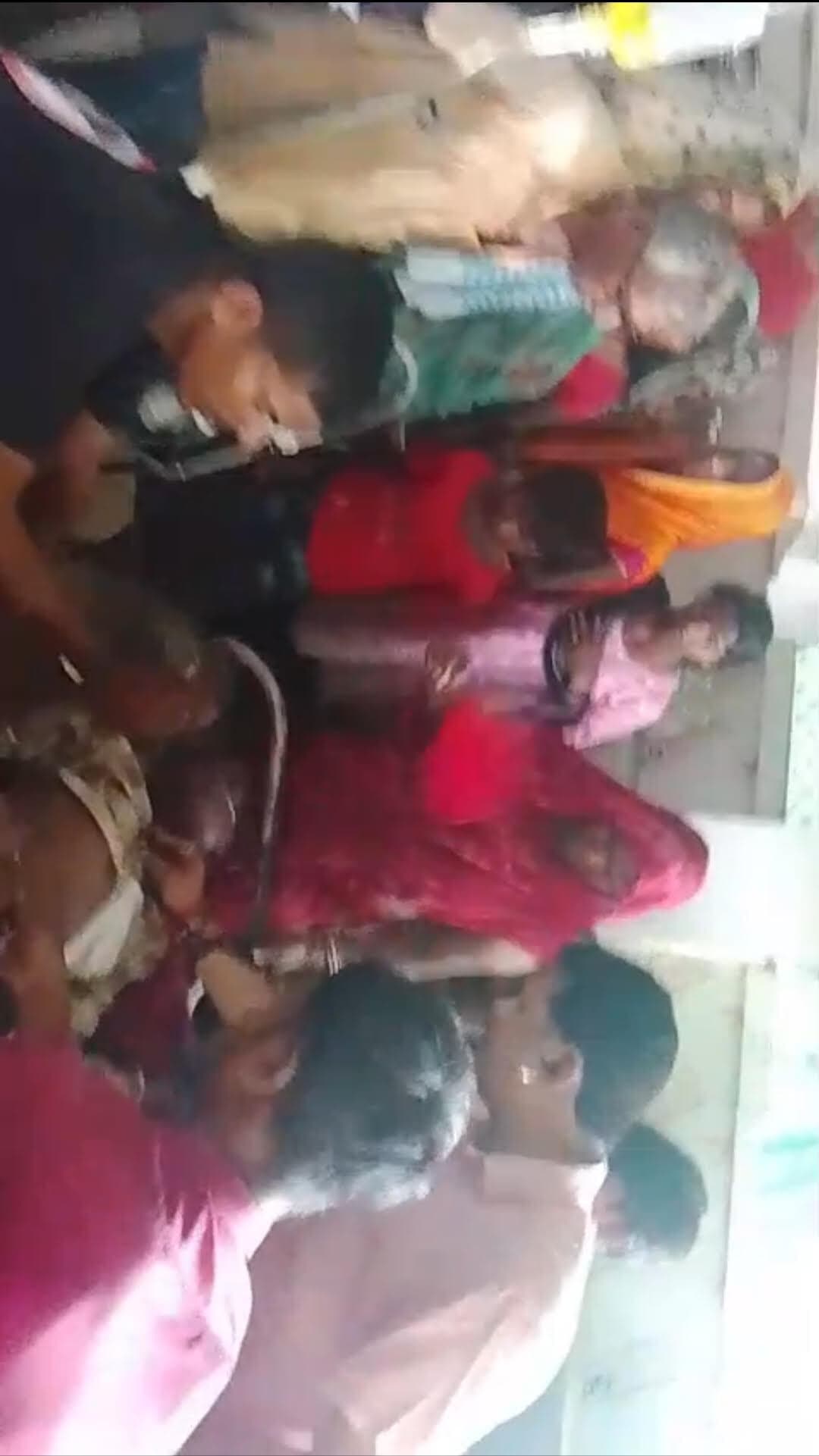 Samastipur News:ट्रैक्टर पलटा, चपेट में आये किशोर की मौत, दूसरा जख्मी