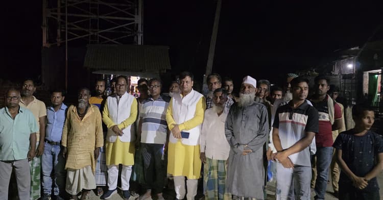 प्राणपुर में कांग्रेसियों ने चलाया जनसंपर्क अभियान