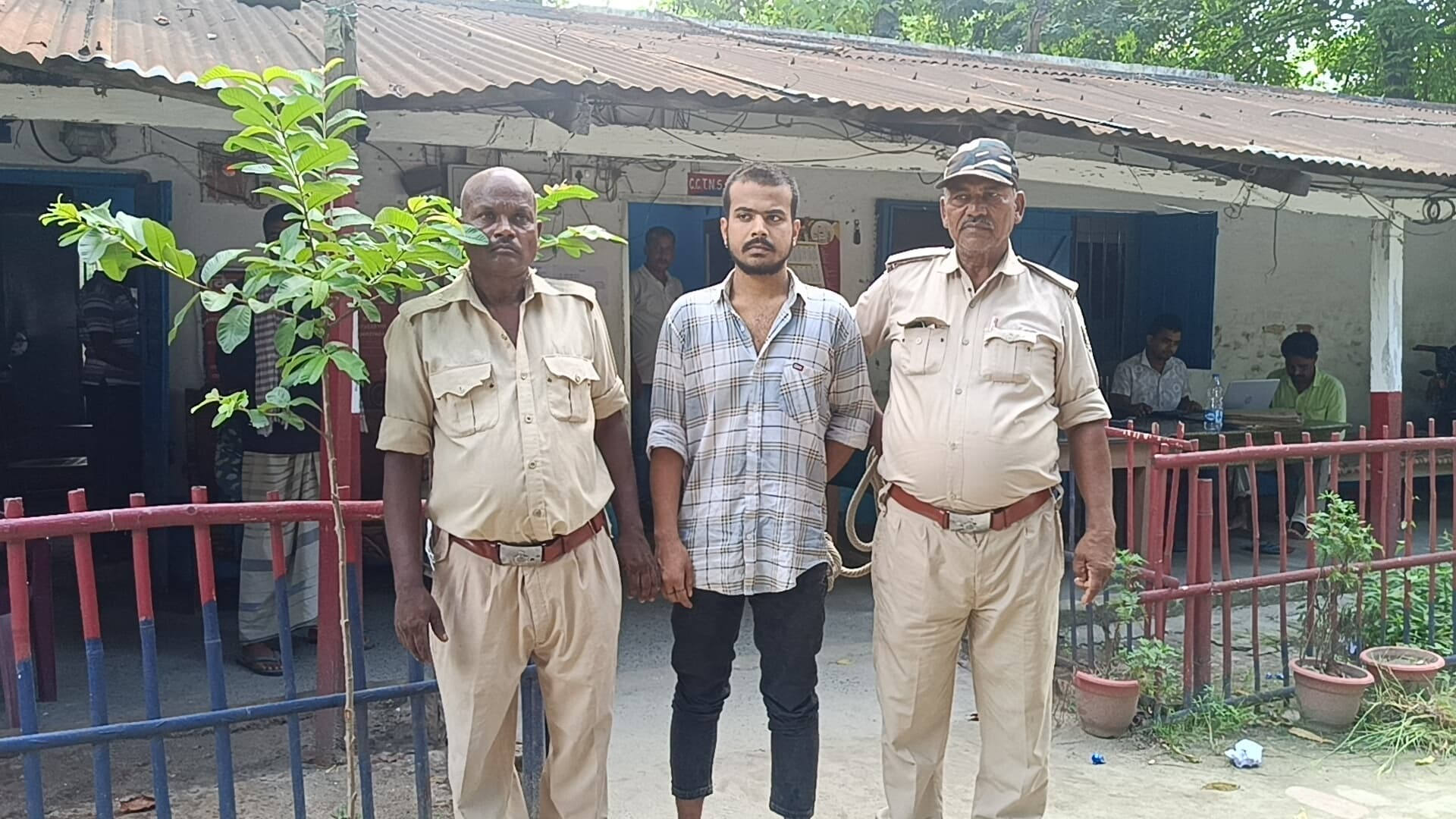 लूटकांड का मुख्य आरोपित गिरफ्तार