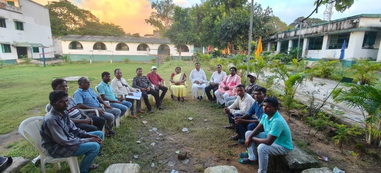 विश्व आदिवासी दिवस के उपलक्ष्य में फुटबॉल टूर्नामेंट चार से