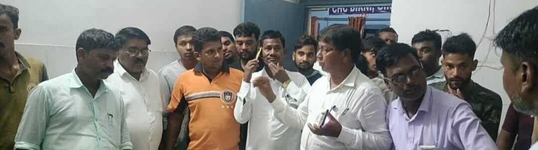 Giridih News: सड़क दुर्घटना में युवक की मौत, चार घायल