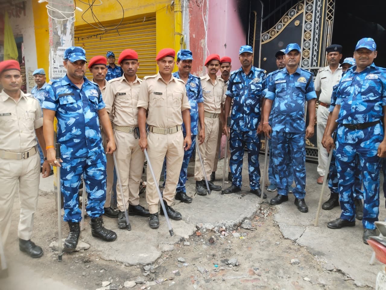 Motihari: आरोपी राजा की गिरफ्तारी को लेकर मोतिहारी व वैशाली में छापेमारी