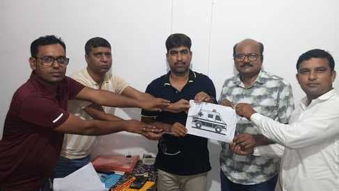 चेंबर ऑफ कॉमर्स चुनाव में मुकाबला दिलचस्प, प्रत्याशियों को मिले चुनाव चिह्न