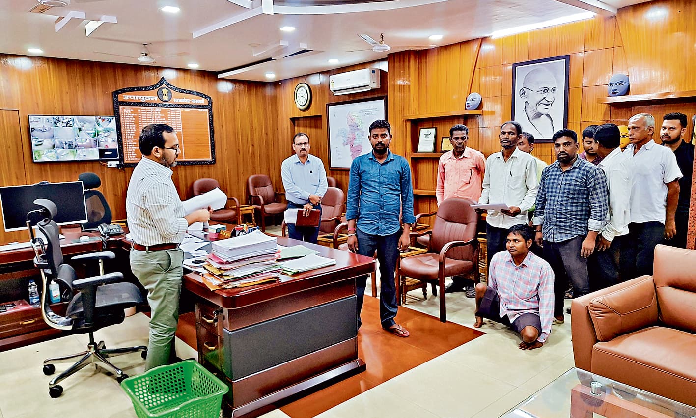 Seraikela Kharsawan News : तीन माह से मंईयां सम्मान राशि नहीं मिली, शिकायत