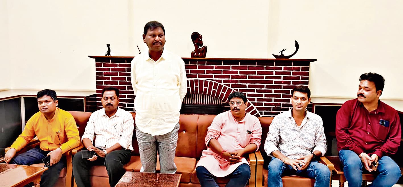 East Singhbhum News : मानव विकास के बिना संसाधनों का दोहन करना व्यर्थ : अर्जुन मुंडा