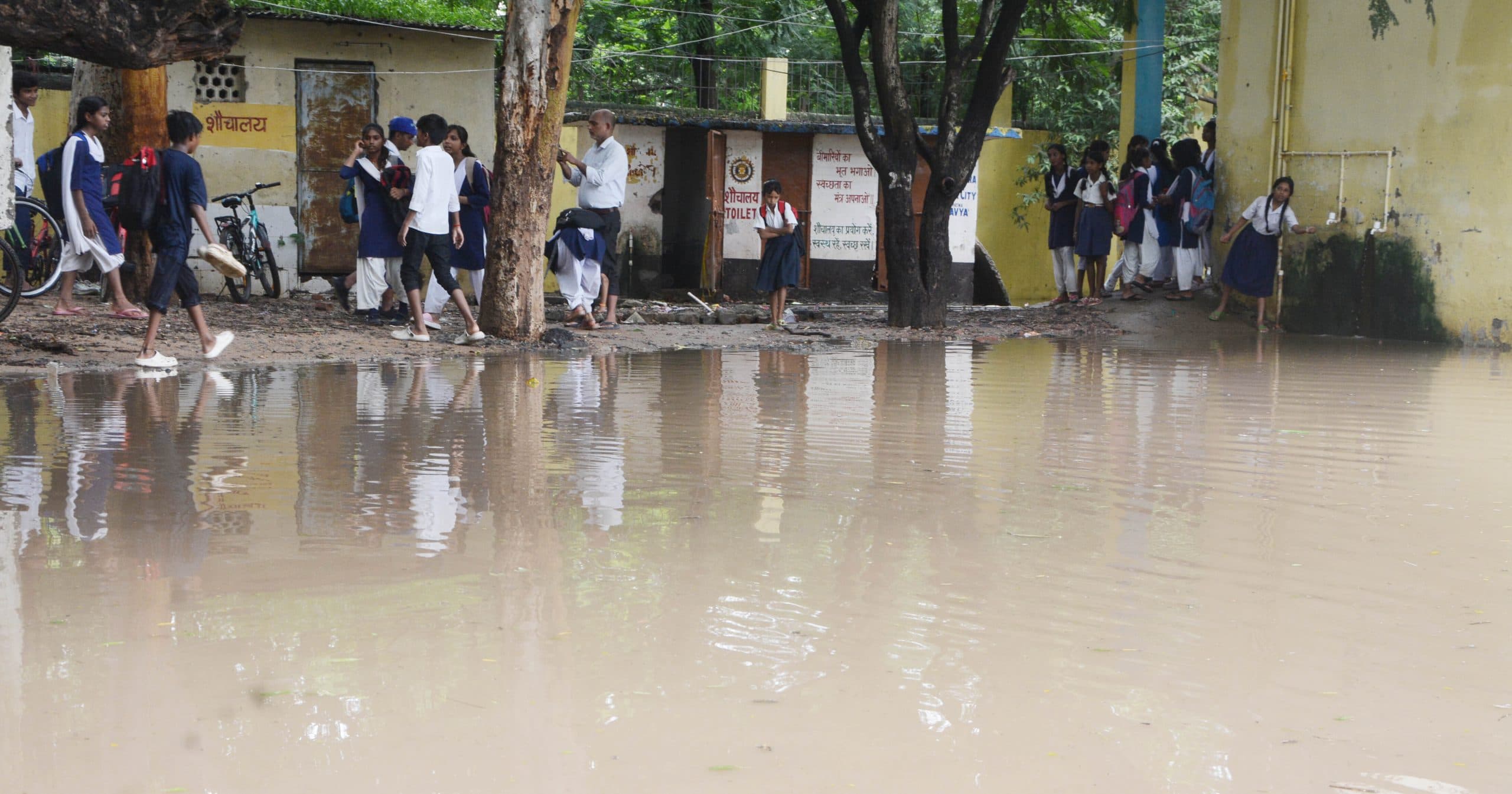 बारिश से कंकड़बाग सहित कई इलाकों में जलजमाव, स्कूलों में भी घुसा पानी