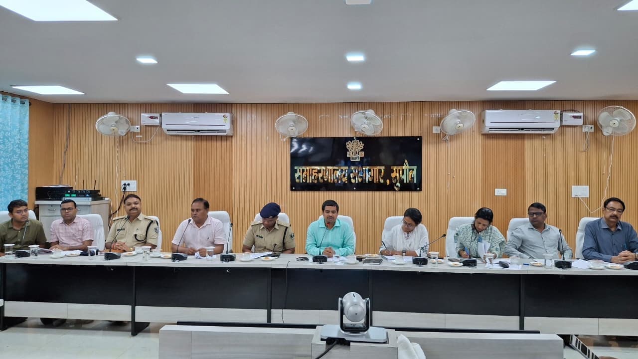 स्वतंत्रता दिवस समारोह को लेकर बैठक, मुख्य समारोह स्थल गांधी मैदान में 09 बजे किया जायेगा झंडोत्तोलन
