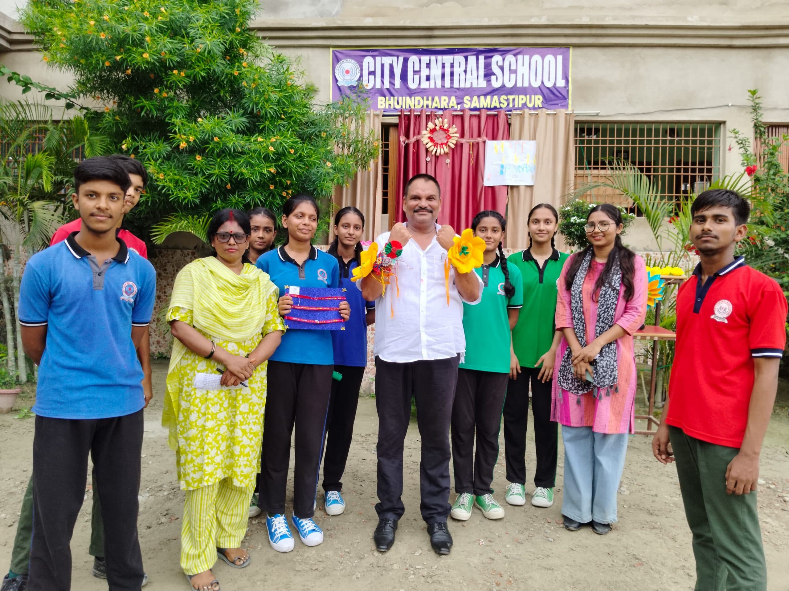 Samastipur News:सिटी सेंट्रल स्कूल में हुई राखी बनाओ प्रतियोगिता